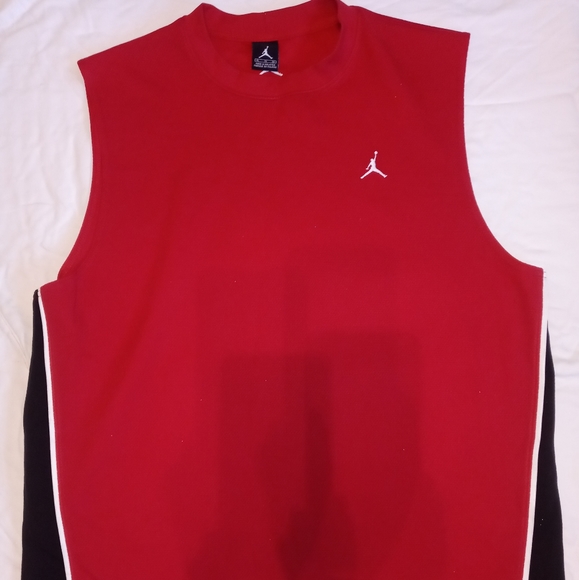 COPY - Red/Black Jordan Short Set - Picture 3 of 6